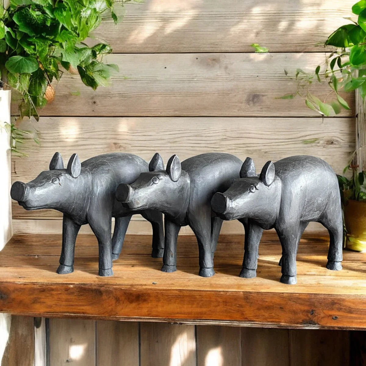 Handcrafted Wooden Pig Figurines – Rustic Charm for Unique Home Decor