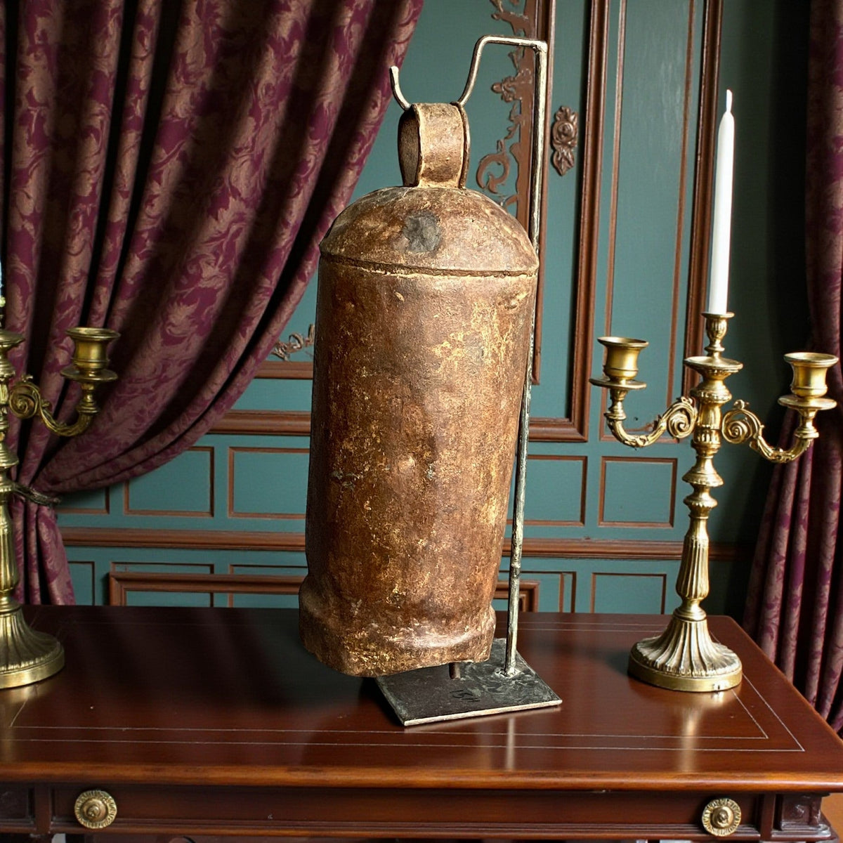 Antique Iron Elephant Bell – A Timeless Symbol of Heritage &amp; Strength