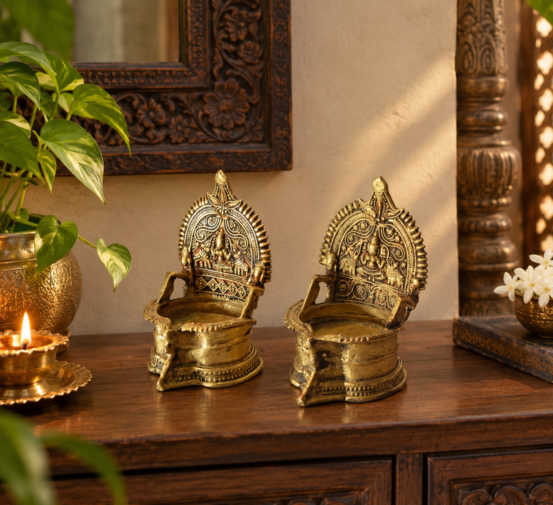 Is this brass diya suitable for Diwali décor?