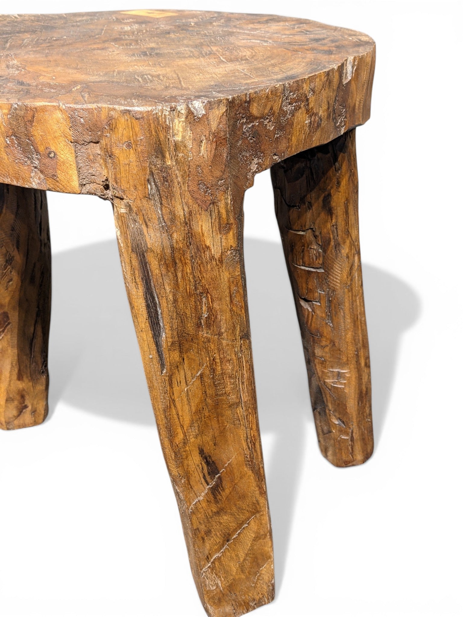 Tribal Naga Table – handcrafted vintage Indian decor from Jodhpur, Rajasthan