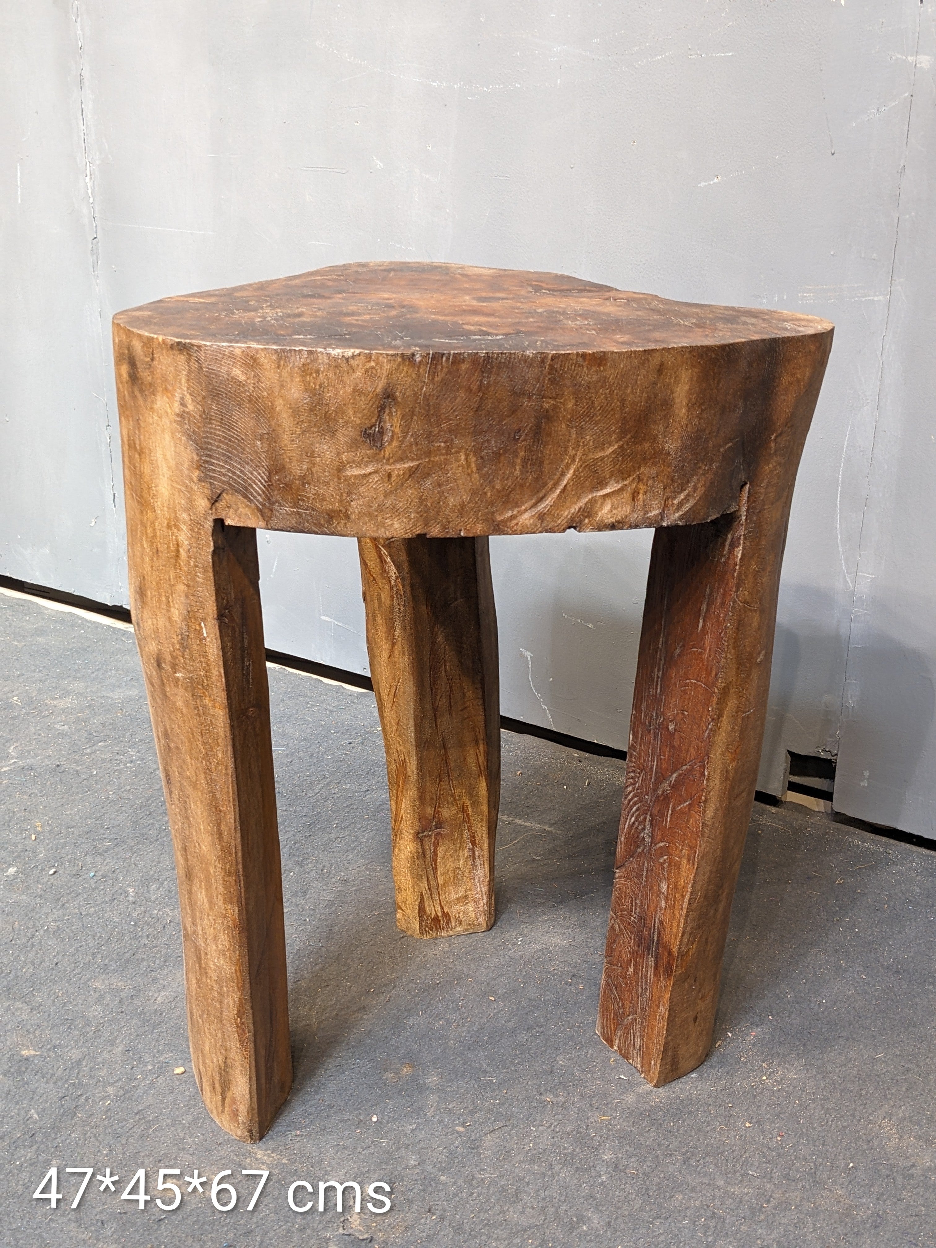 Naga Side Table – handcrafted vintage Indian decor from Jodhpur, Rajasthan