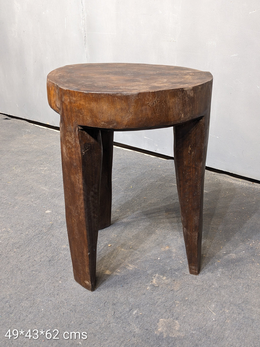 Naga Side Table – handcrafted vintage Indian decor from Jodhpur, Rajasthan