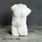 Eternal Feminine Form