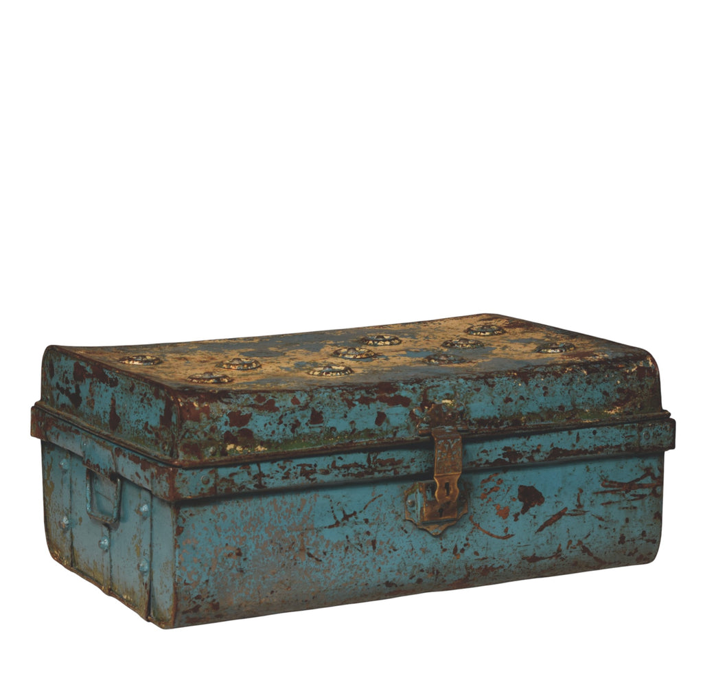 IRON TRUNK