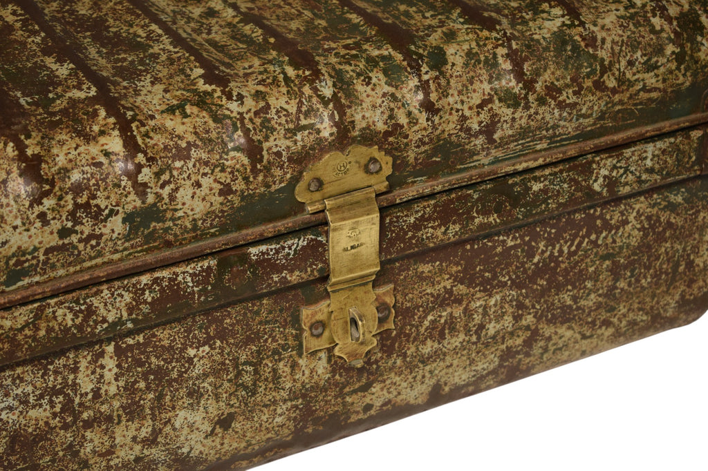 IRON TRUNK