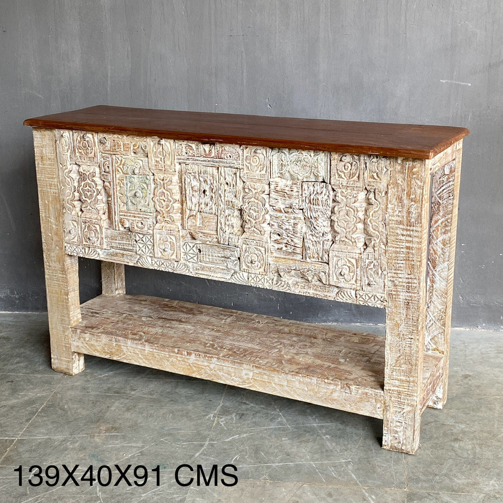 WOODEN CONSOLE