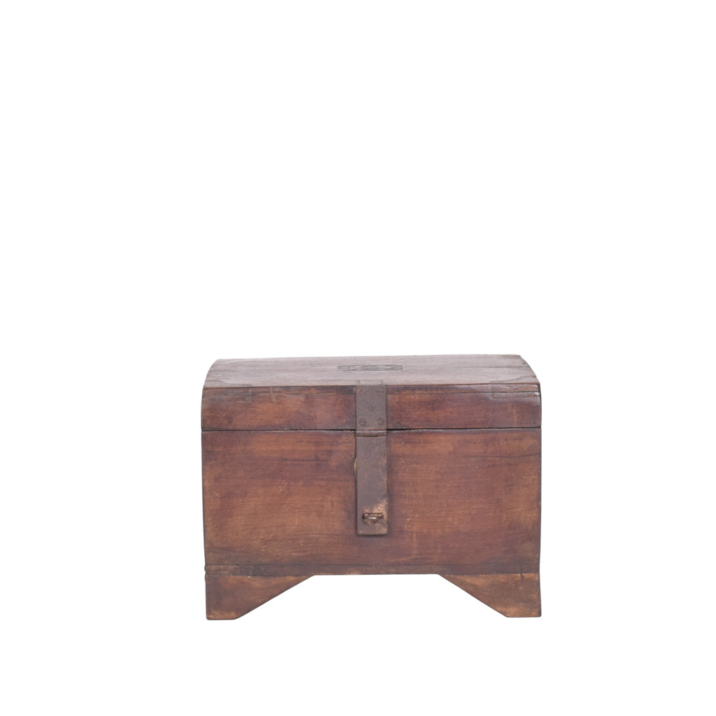 VINTAGE WOODEN BOX