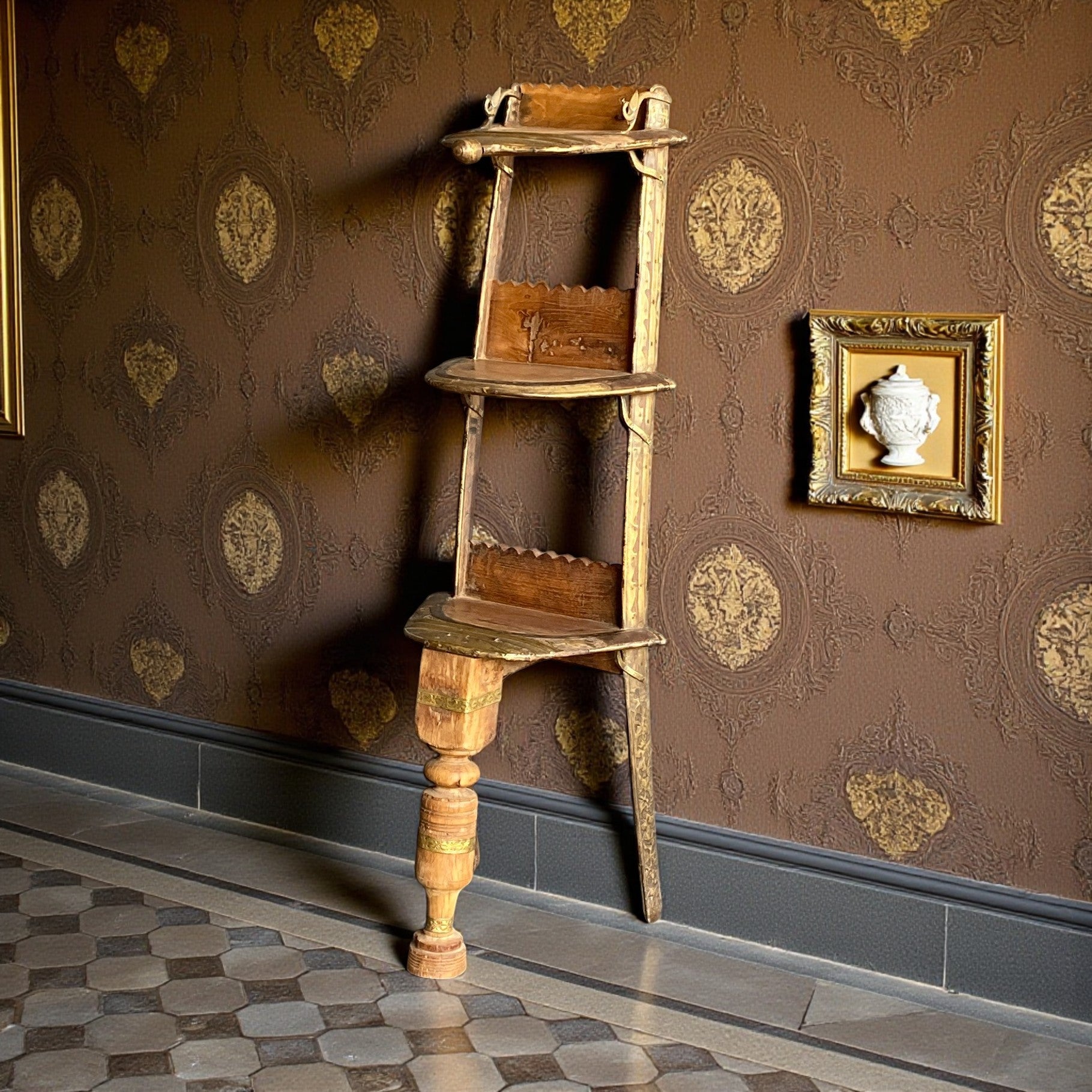 BRASS FTD BOOK SHELF