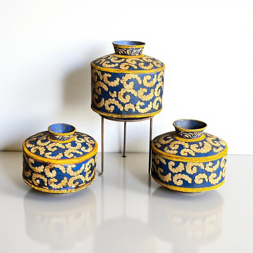 IRON HAND PAINTED POT