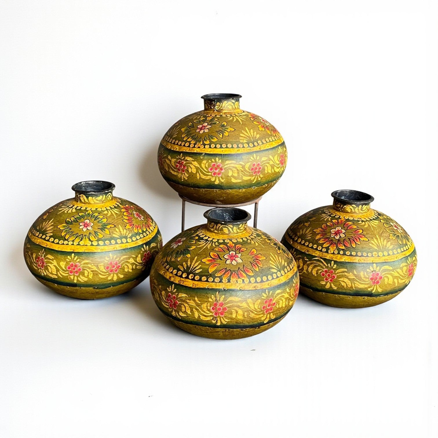 IRON HAND PAINTED POT