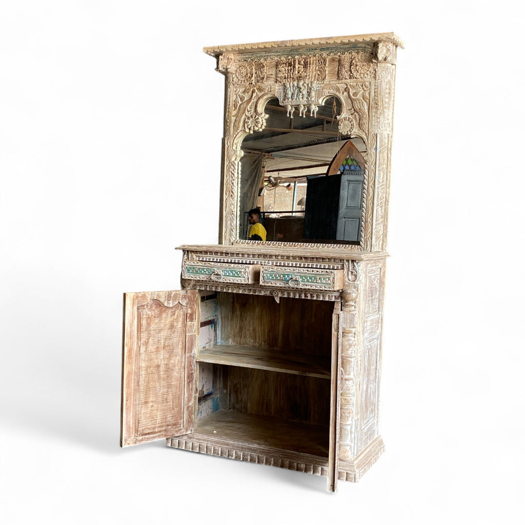 WOODEN CARVED DRESSHING TABLE