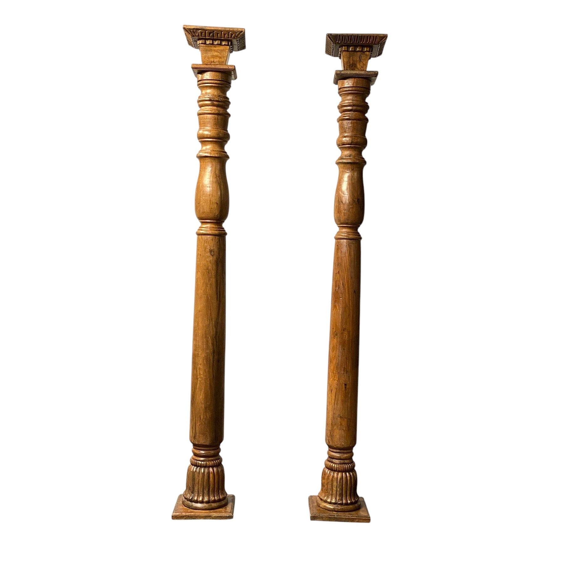 VINTAGE WOODEN PILLAR