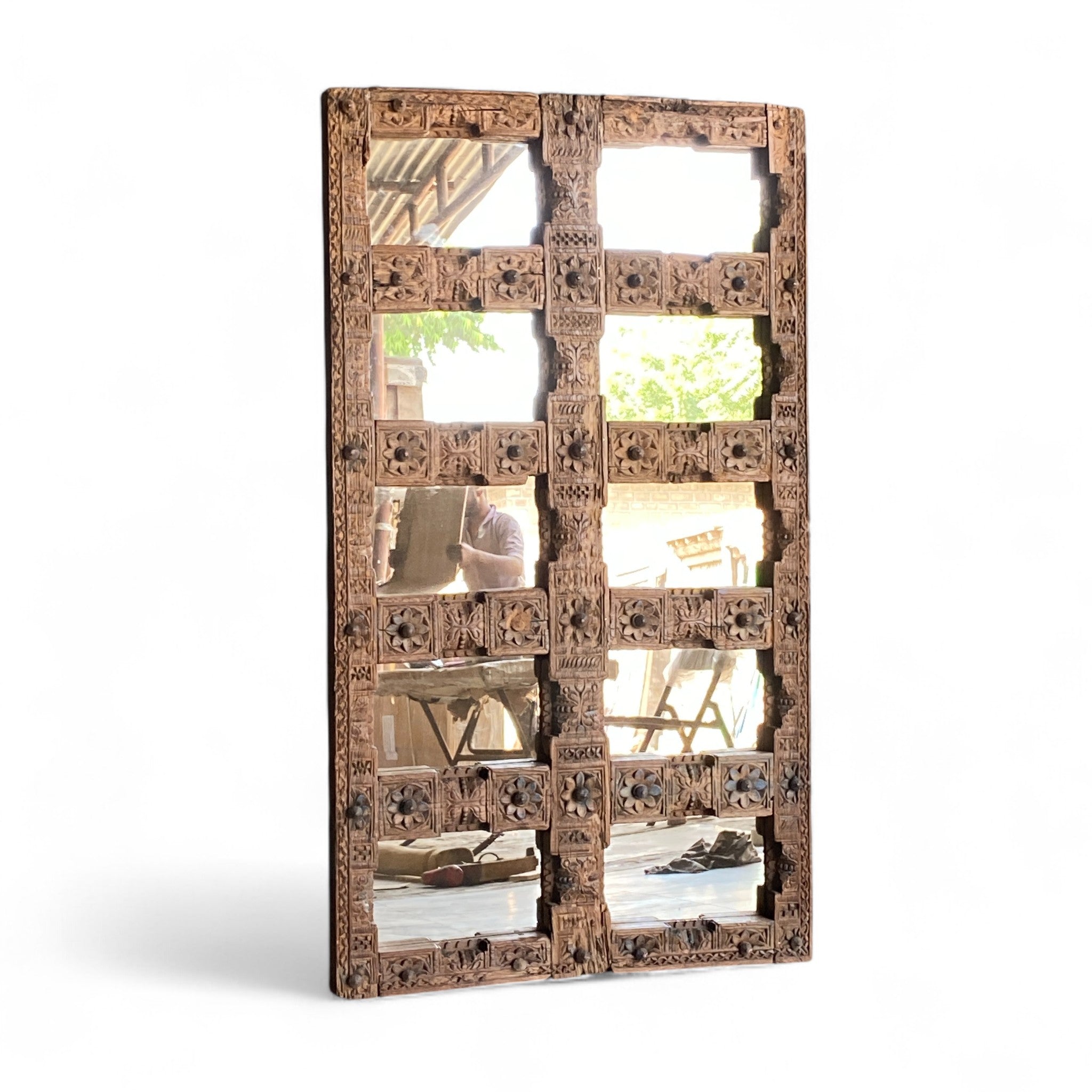 CARVED MIRROR FRAME