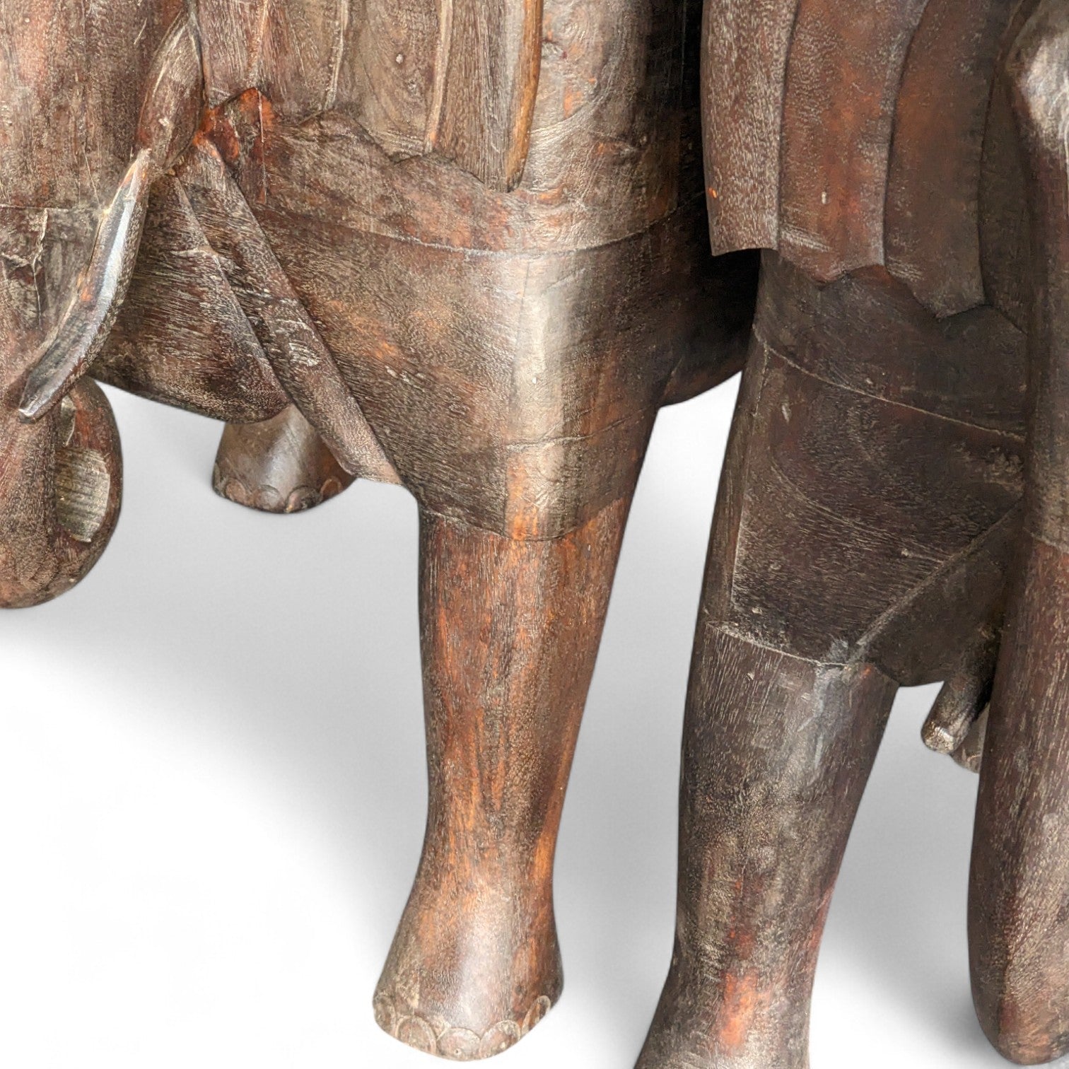 WOODEN ELEPHANT CHAIR