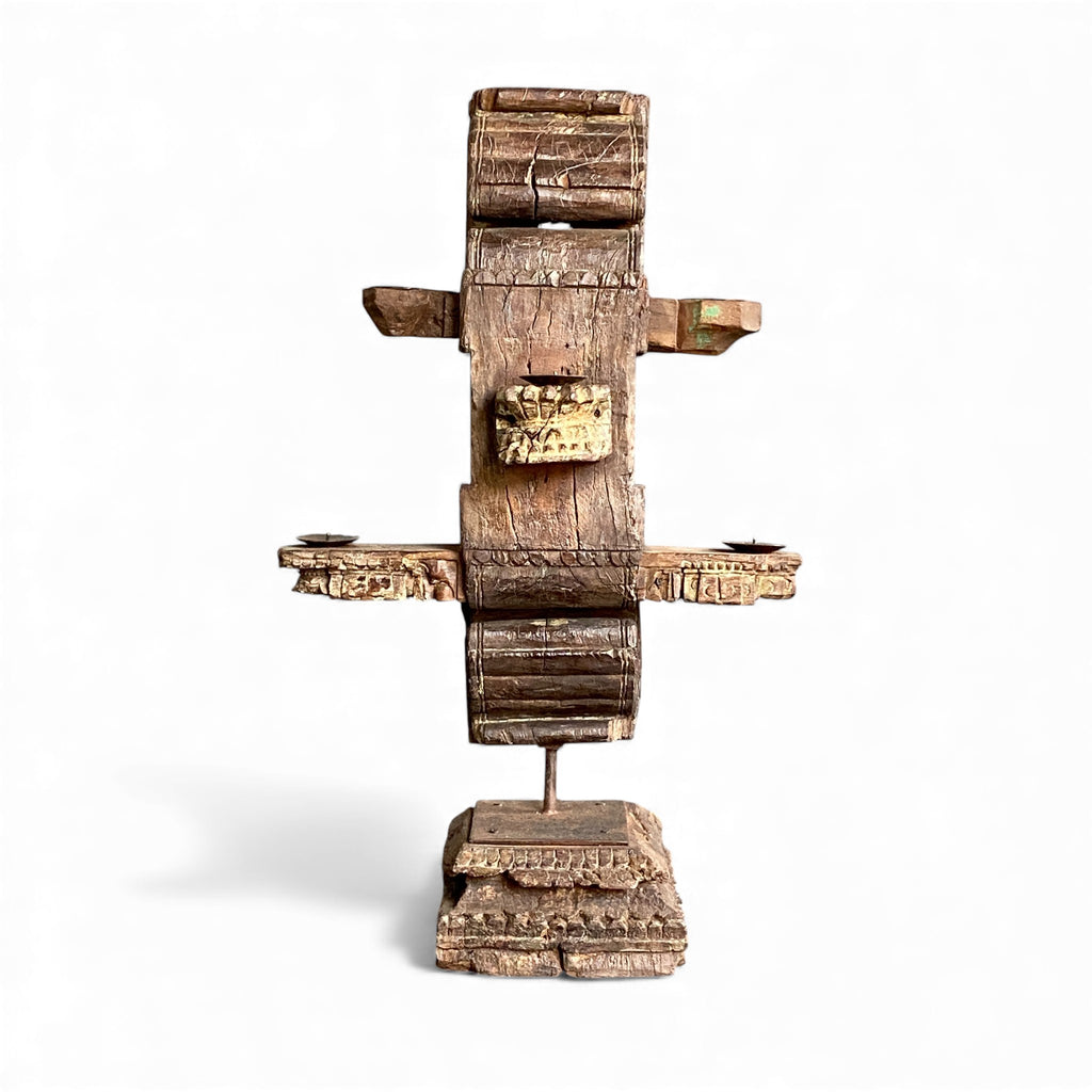 WOODEN CANDEL STAND