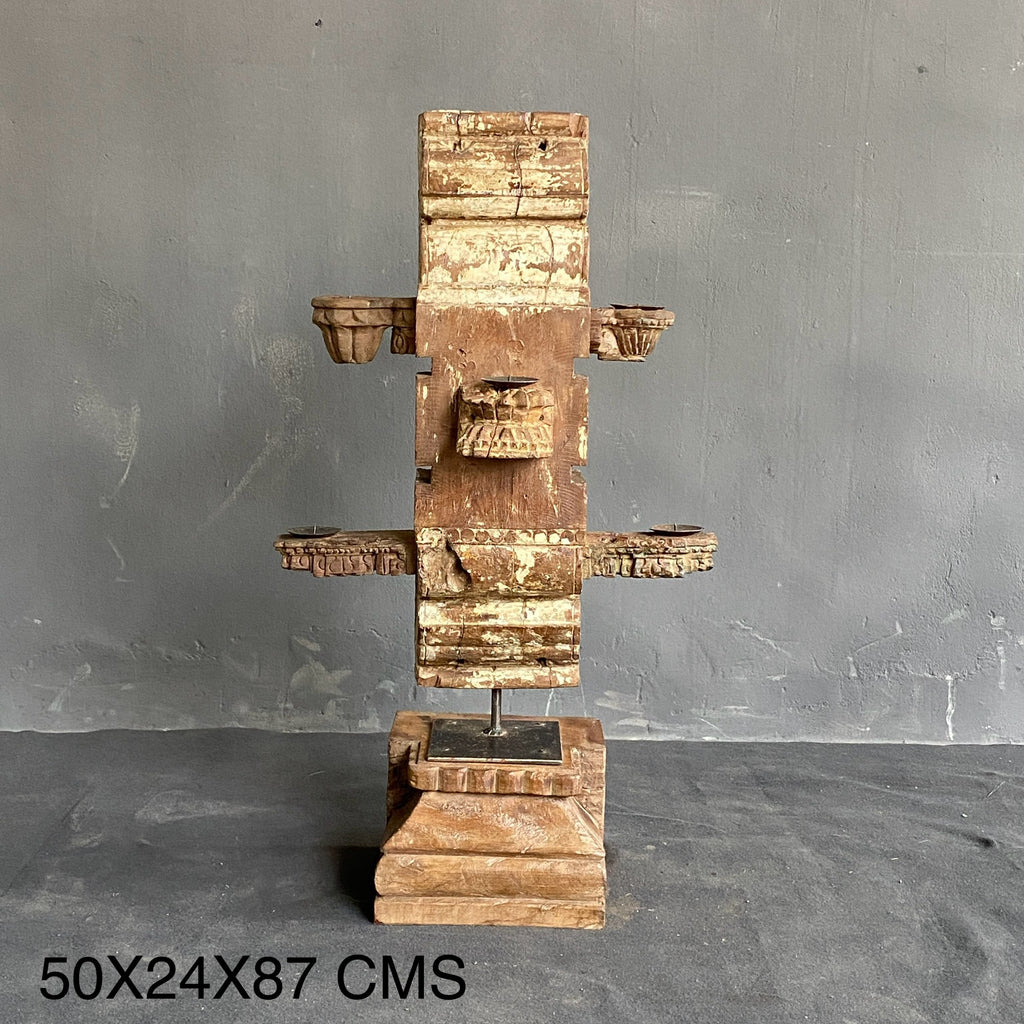 WOODEN CANDEL STAND