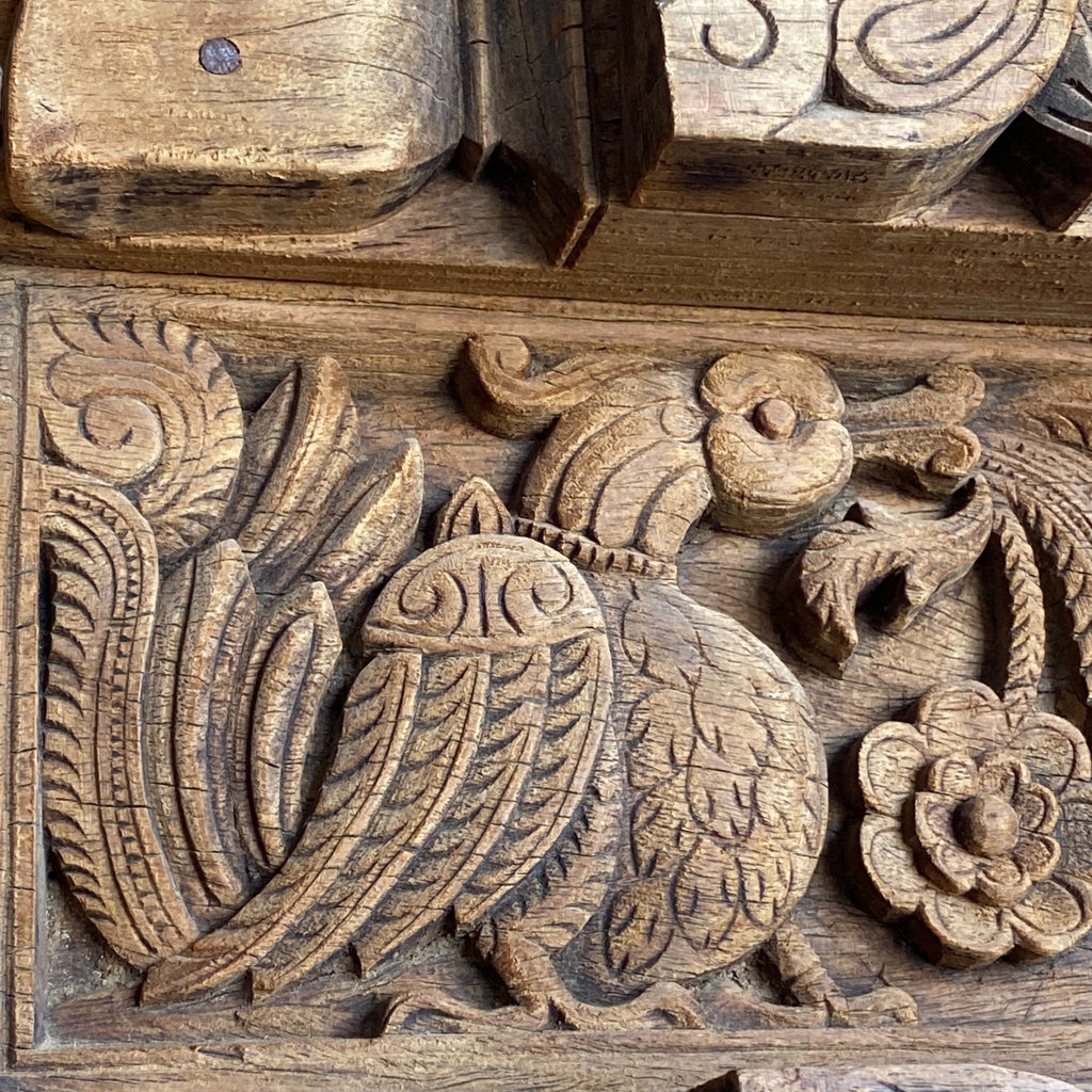 Heritage Carved Frame