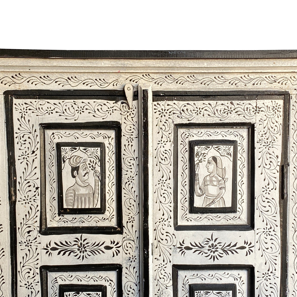 ETHNIC DECOR CHEST