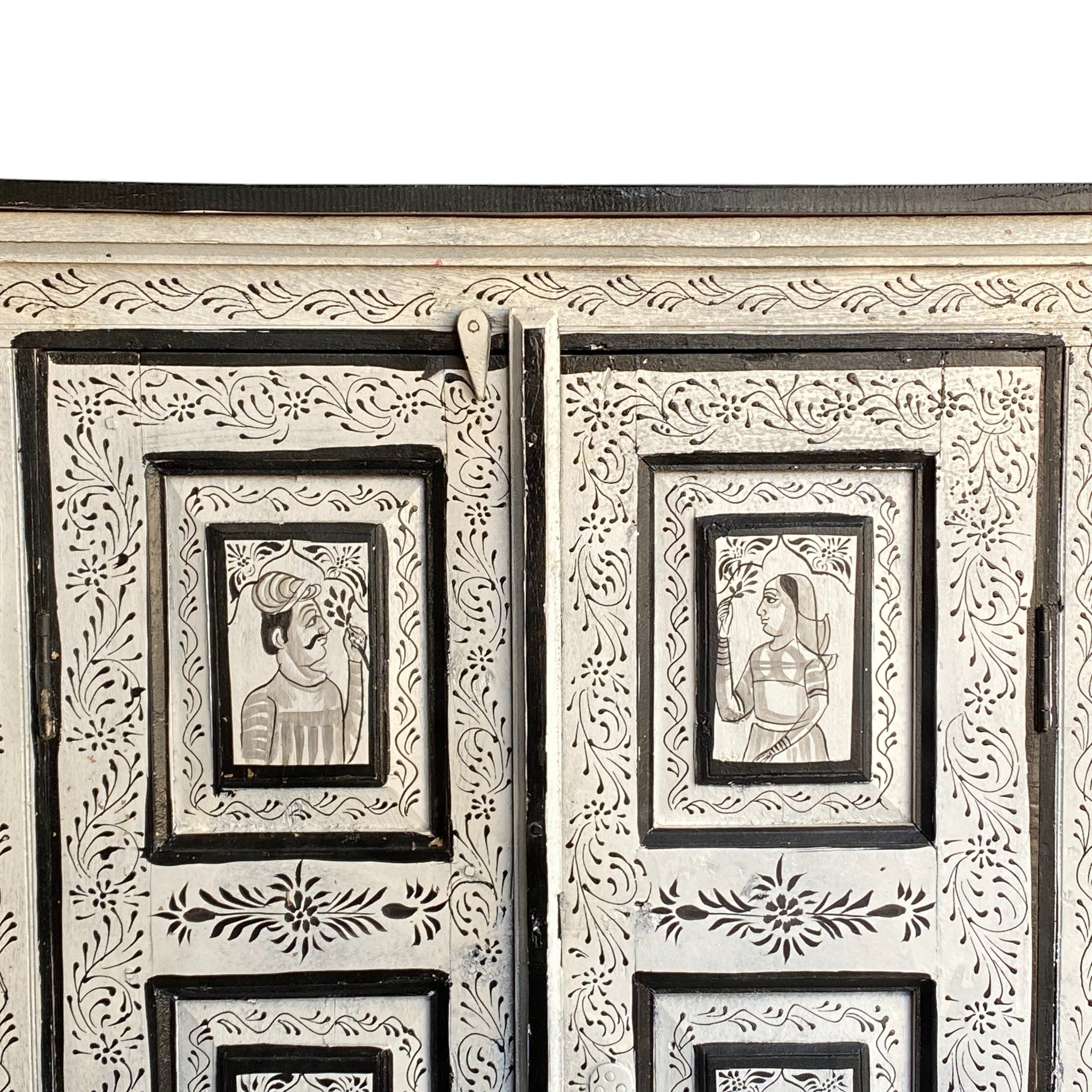 ETHNIC DECOR CHEST