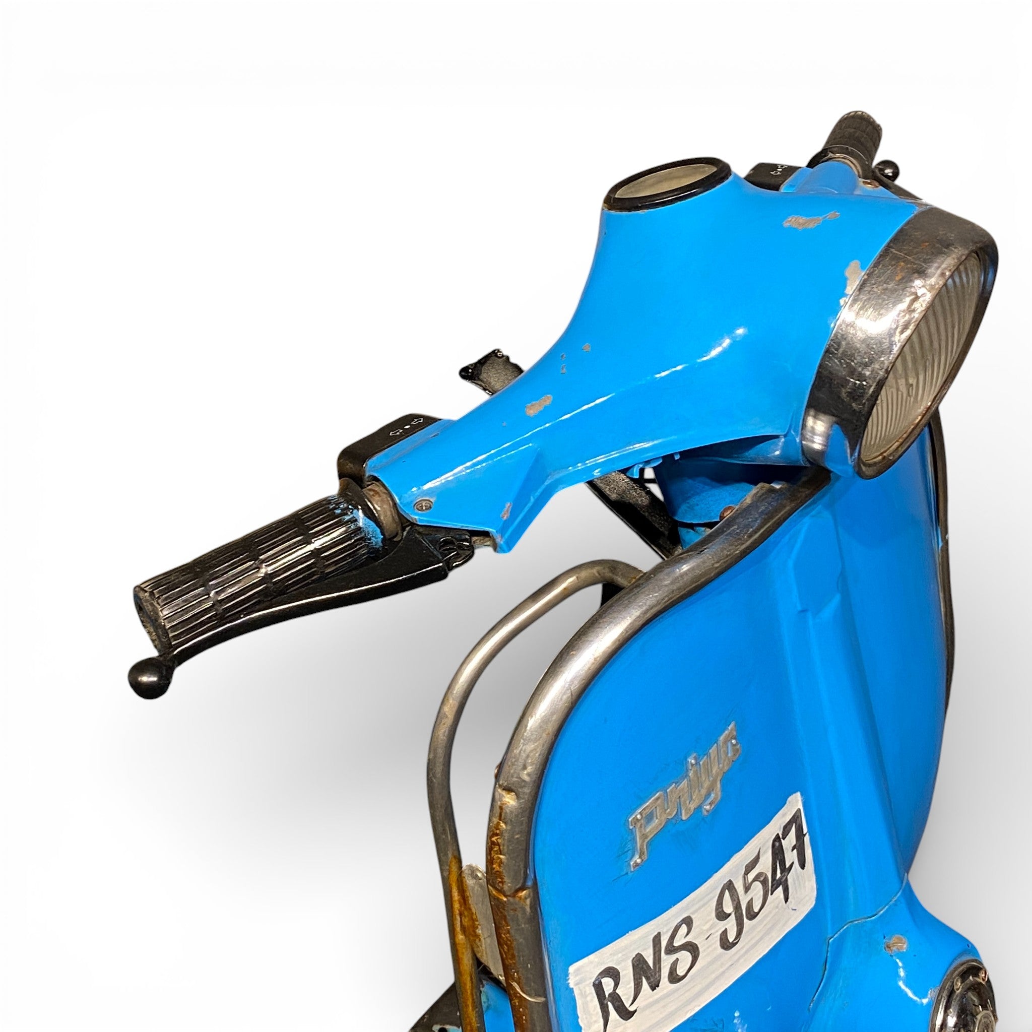 VINTAGE SCOOTER BAR TABLE