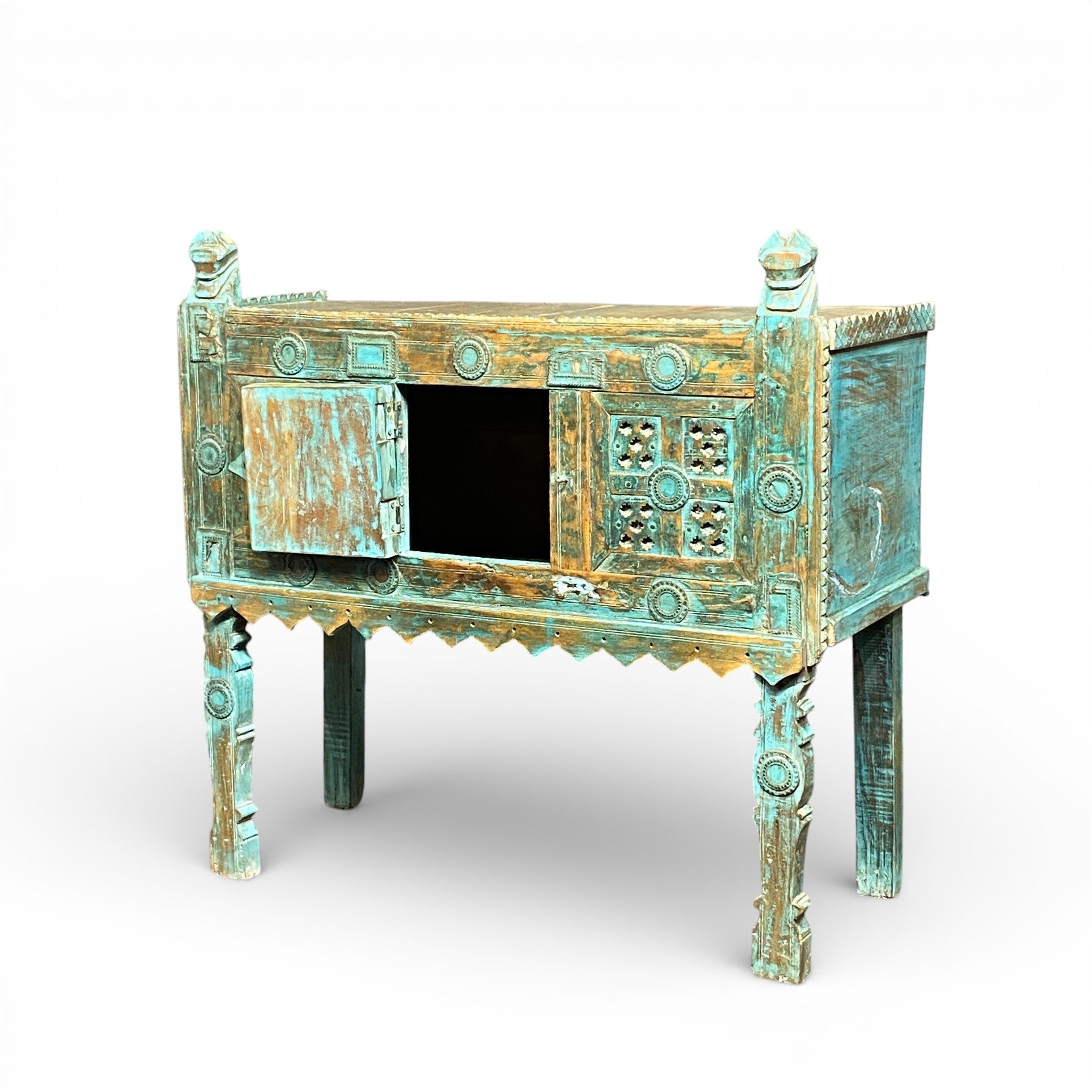 Heritage Wooden Damchiyan