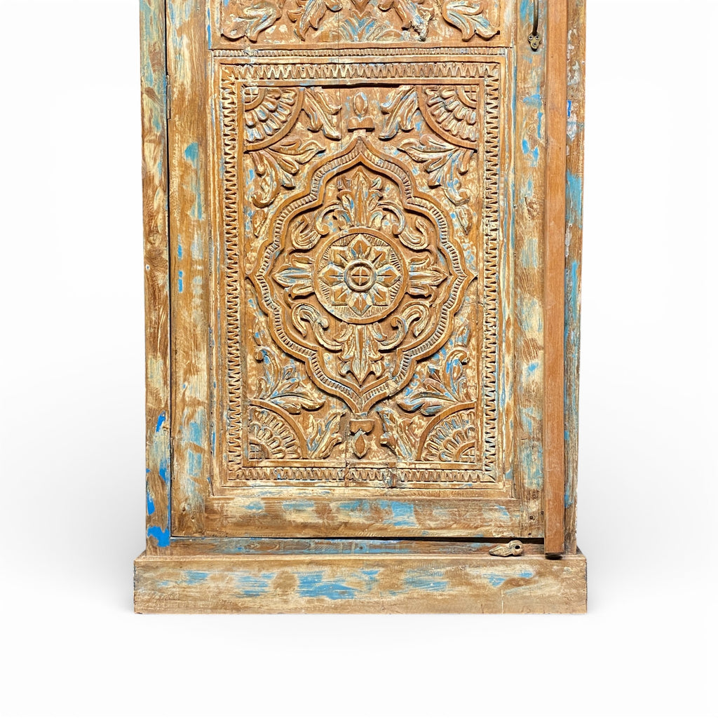 HANDCRAFTED WOODEN CABINET