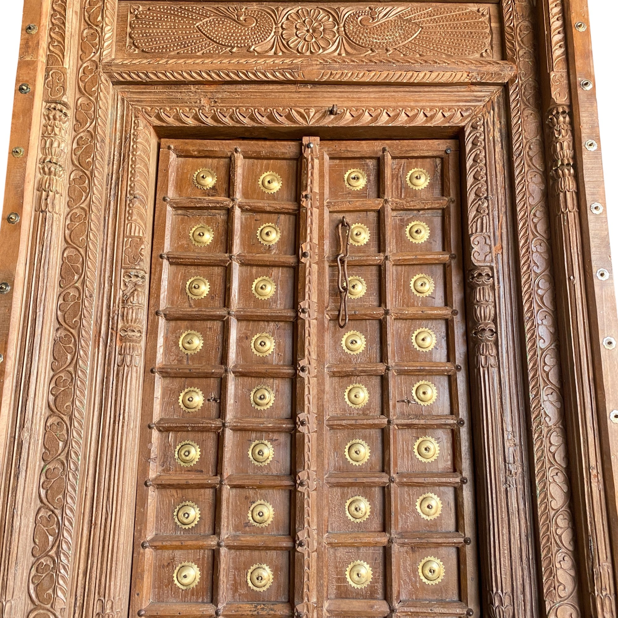 WOODEN DOOR