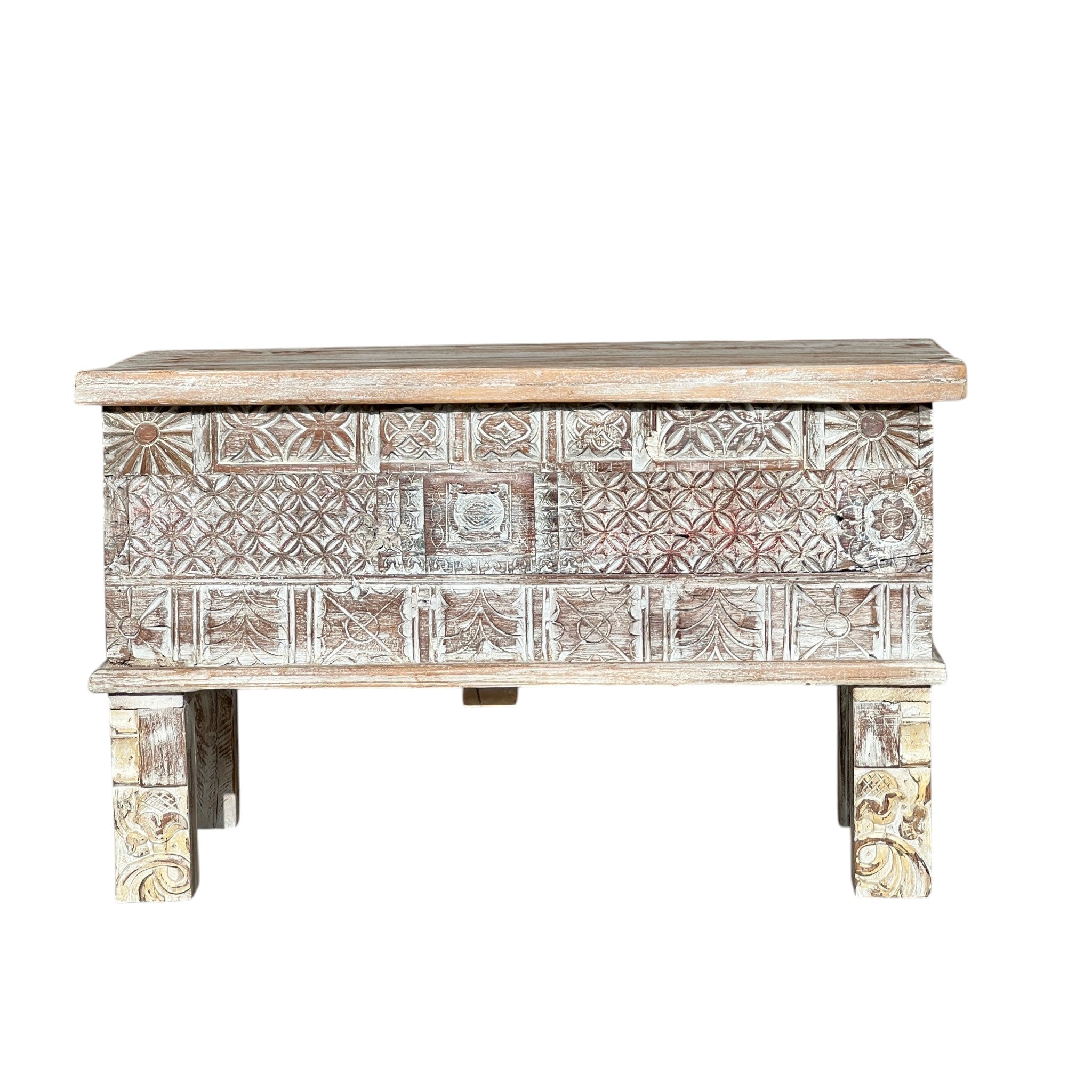 Carved Dowry Chest – handcrafted vintage Indian decor from Jodhpur, Rajasthan