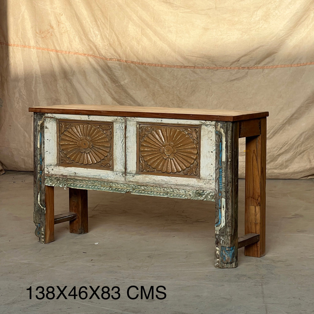 Carved Console Table – handcrafted vintage Indian decor from Jodhpur, Rajasthan