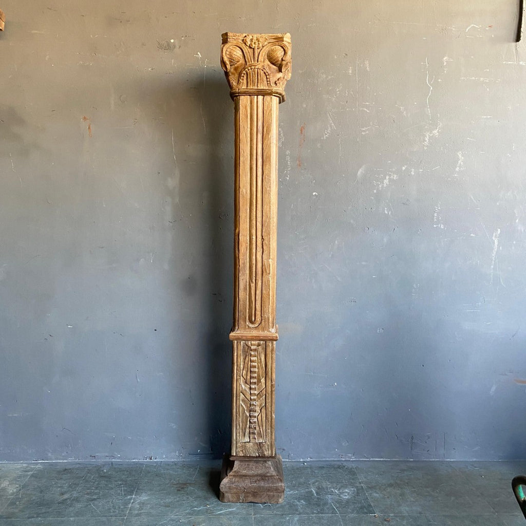 WOODEN PILLAR