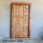 WOODEN DOOR