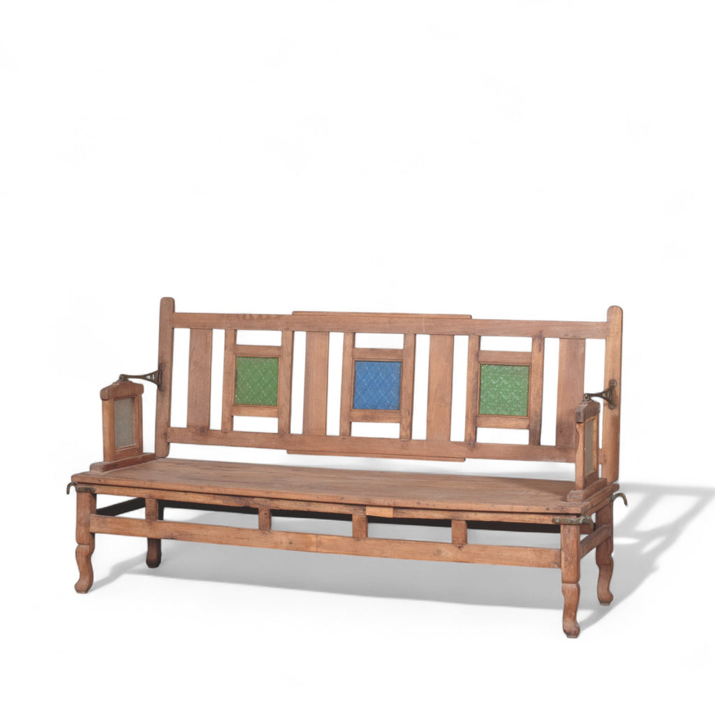 WOODEN BENCH