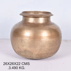 BRASS POT