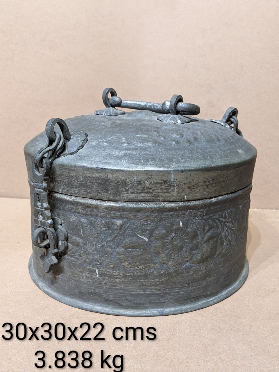 Antique Copper Chest – handcrafted vintage Indian decor from Jodhpur, Rajasthan