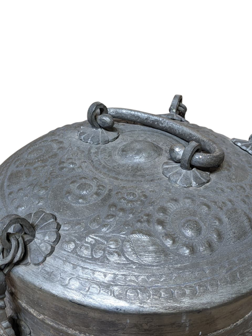 Antique Copper Chest – handcrafted vintage Indian decor from Jodhpur, Rajasthan