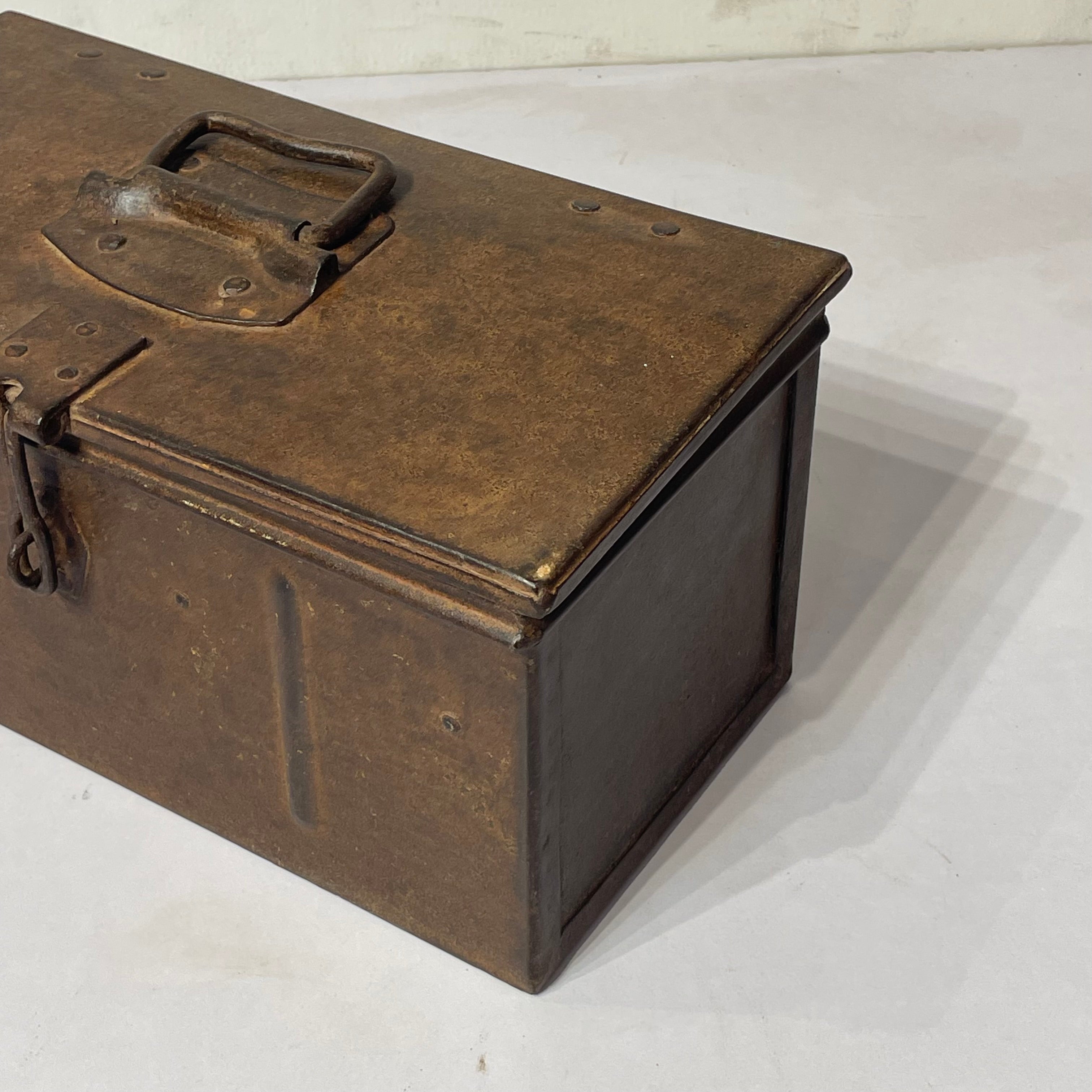 Vintage Iron box