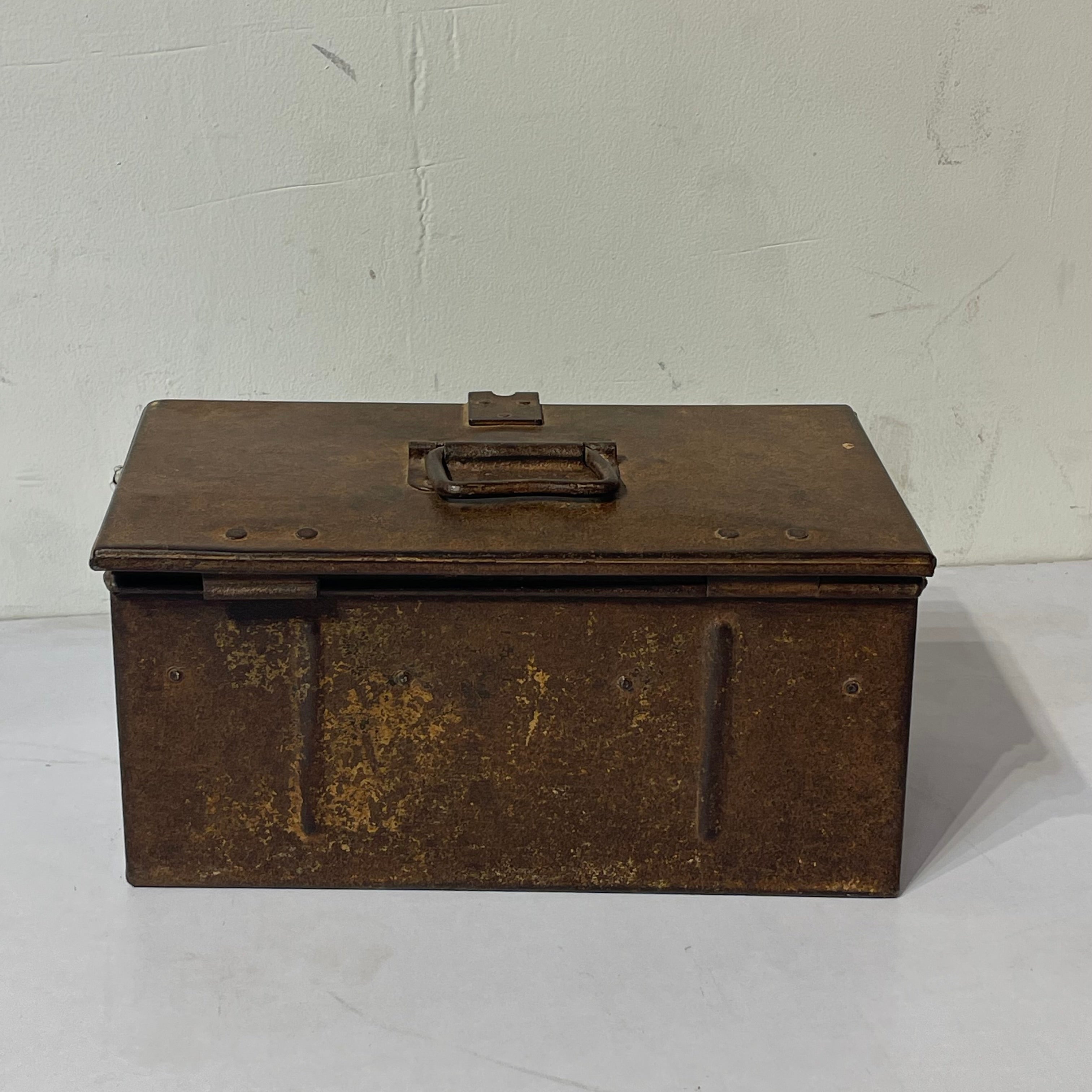 Vintage Iron box