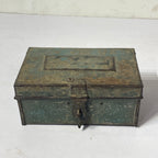 Vintage Iron box