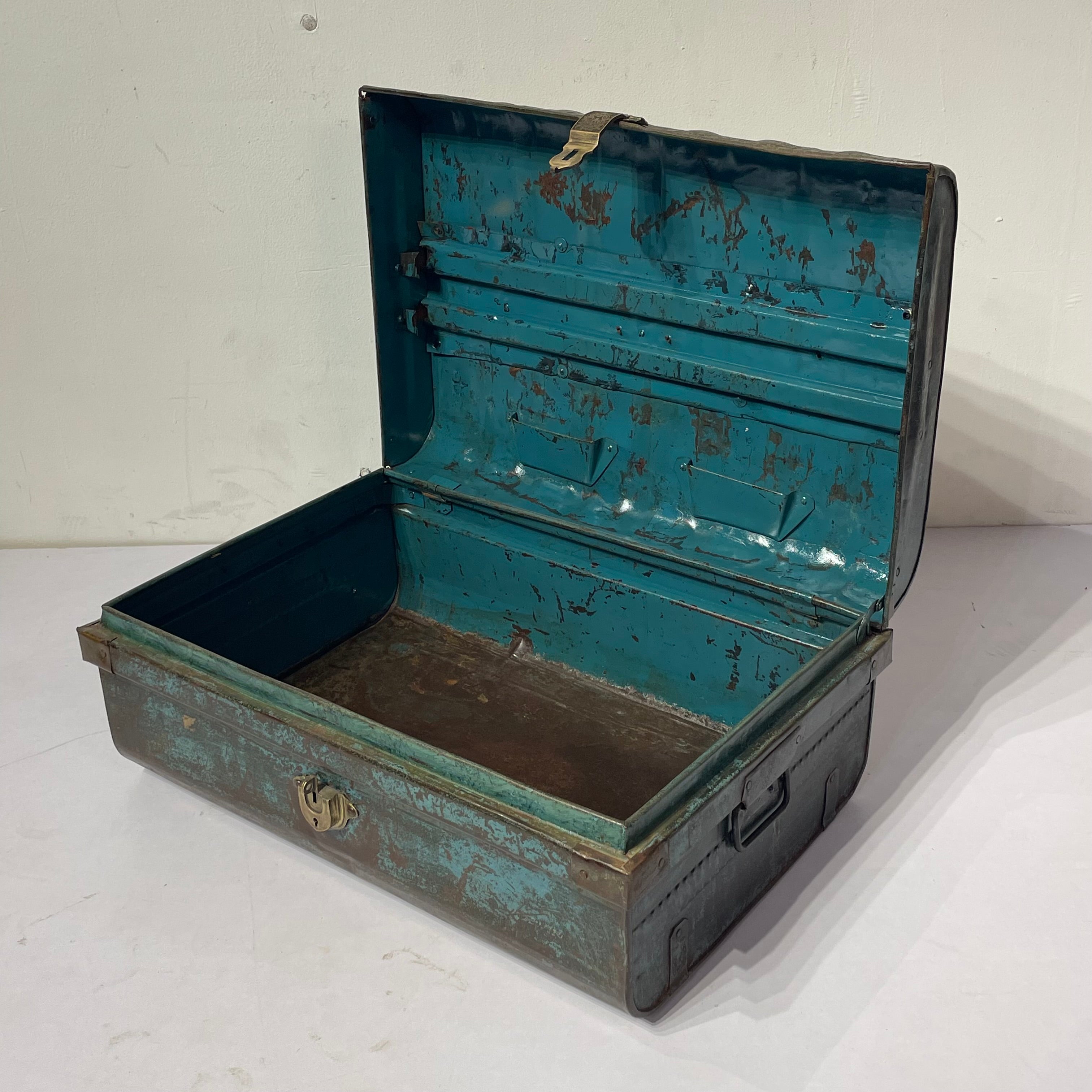 Vintage Iron box