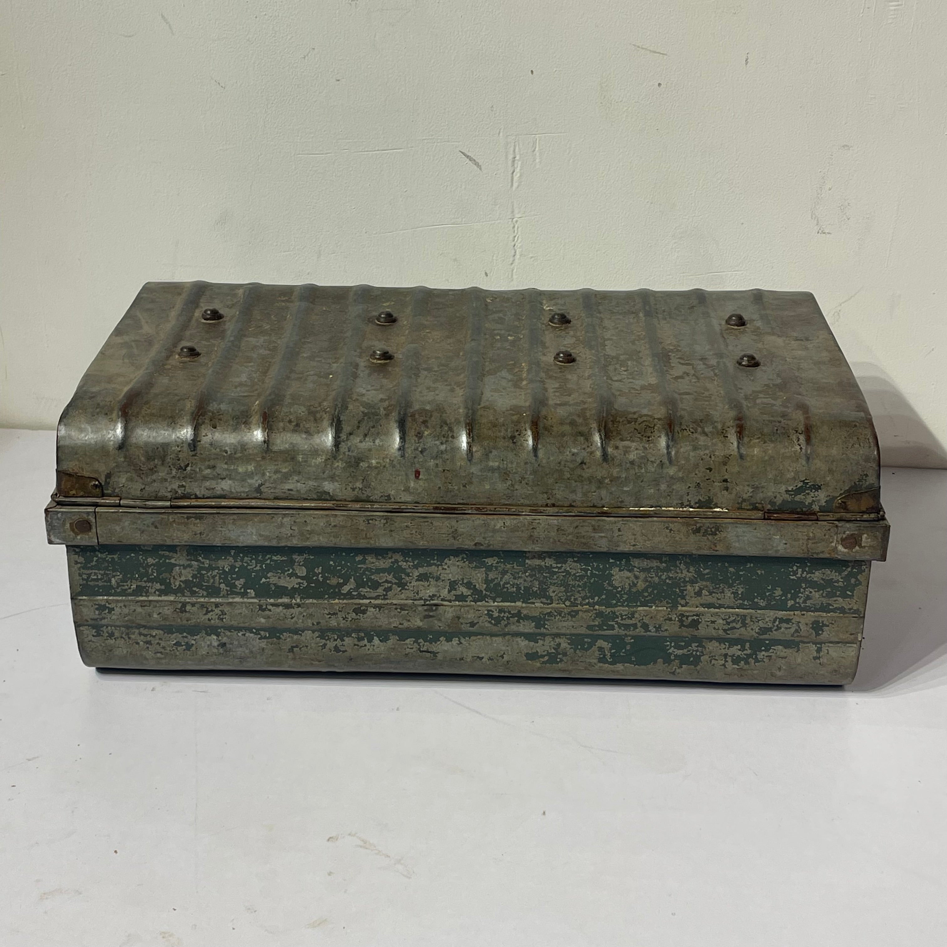 Vintage Iron box