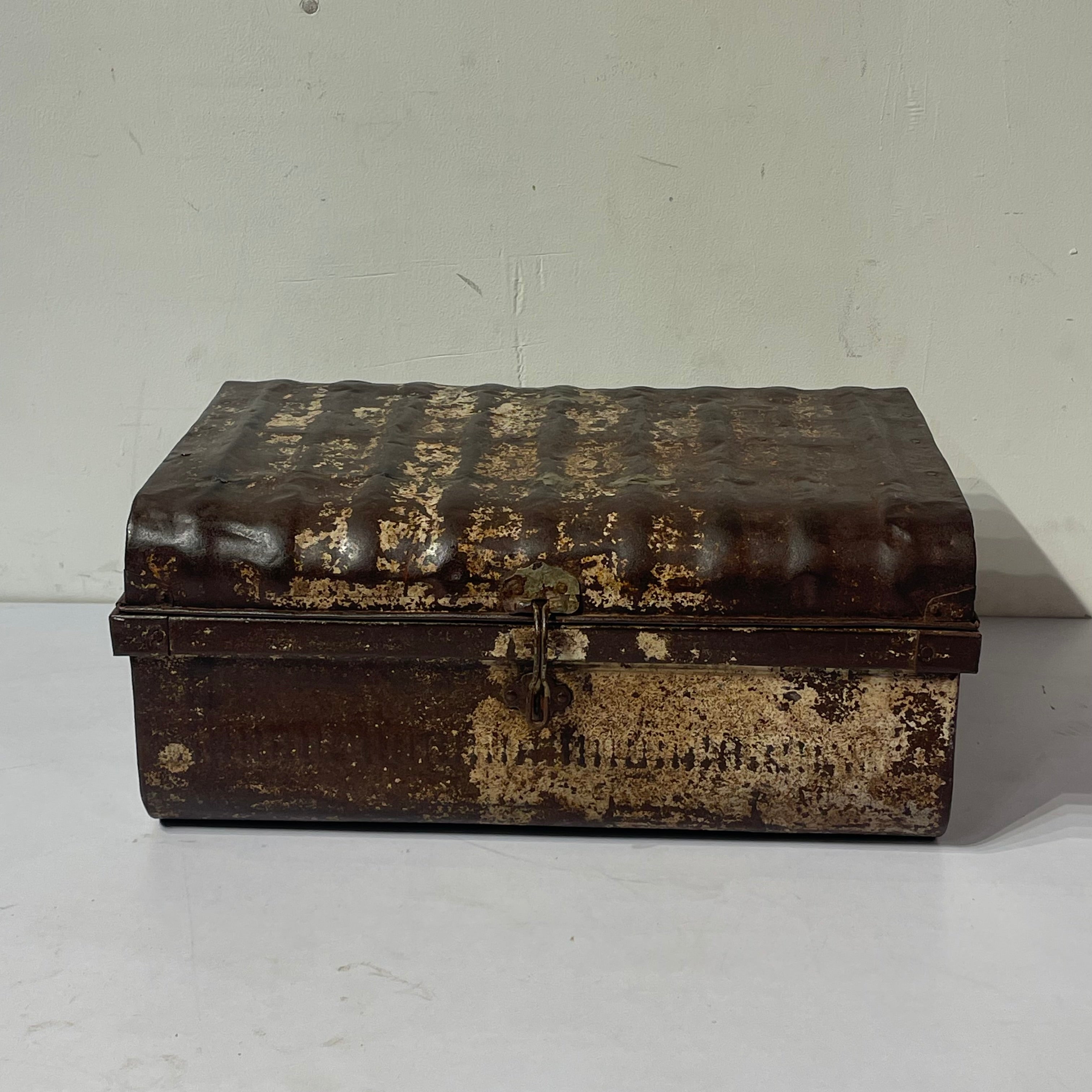 Vintage Iron box
