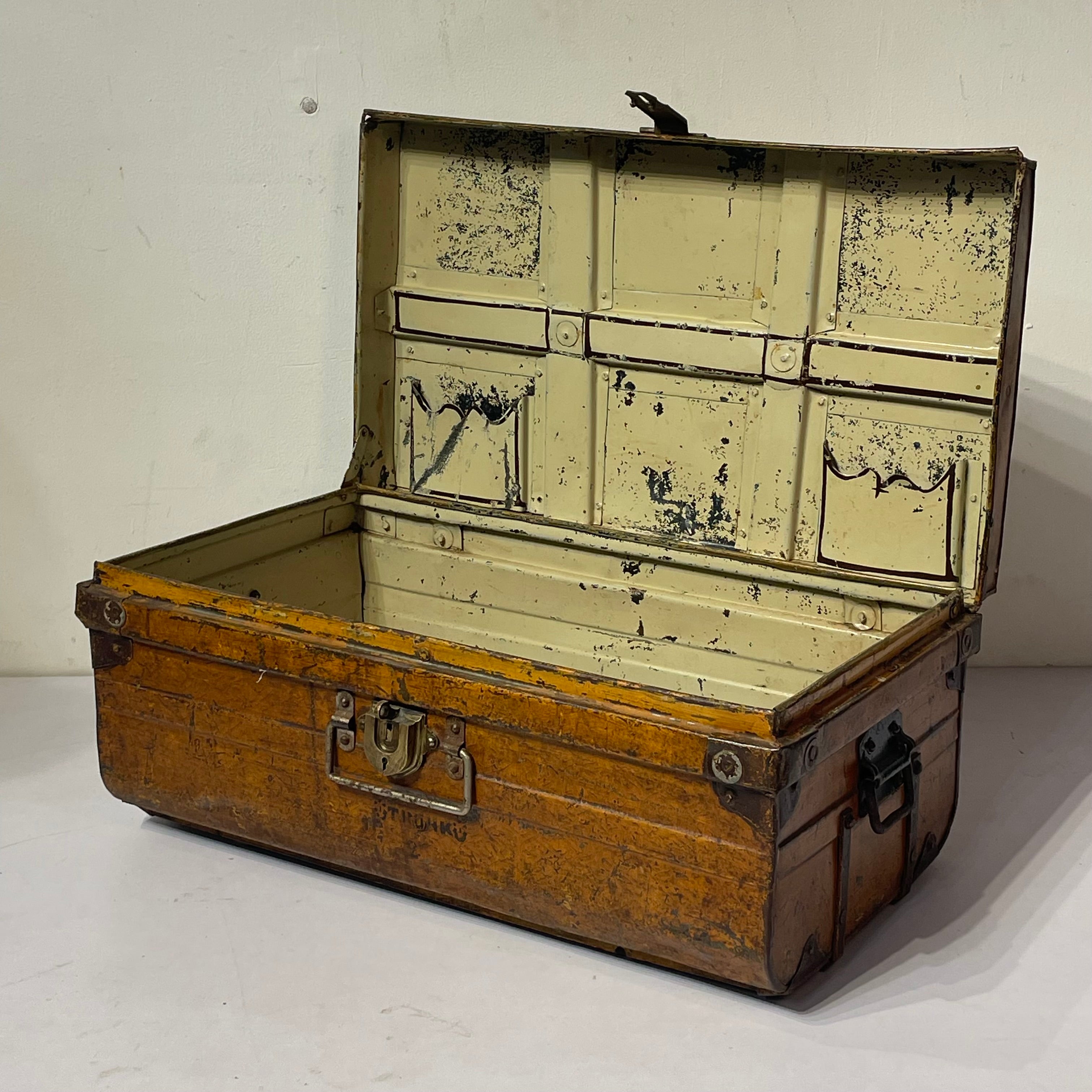 Vintage Iron box