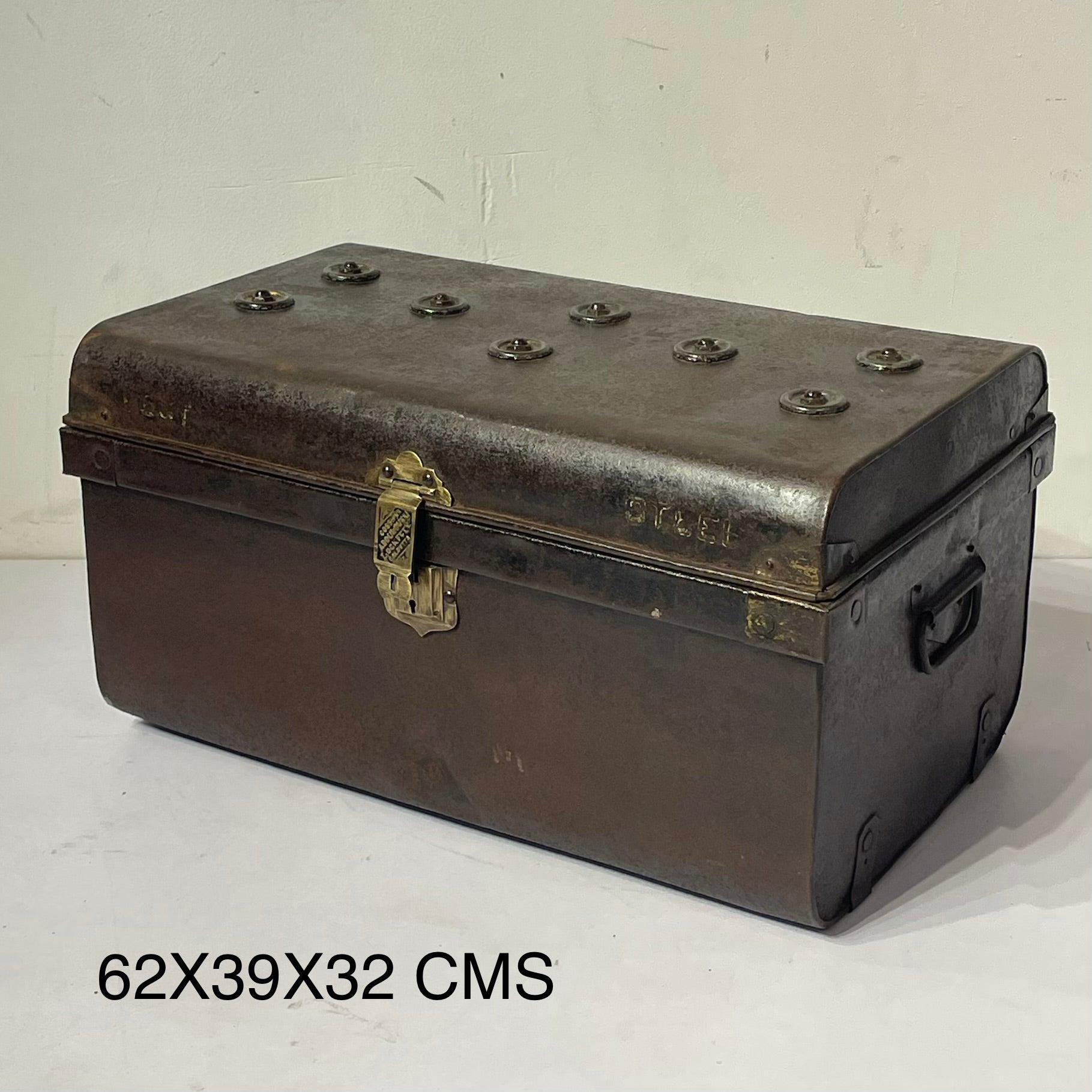 Vintage Iron box