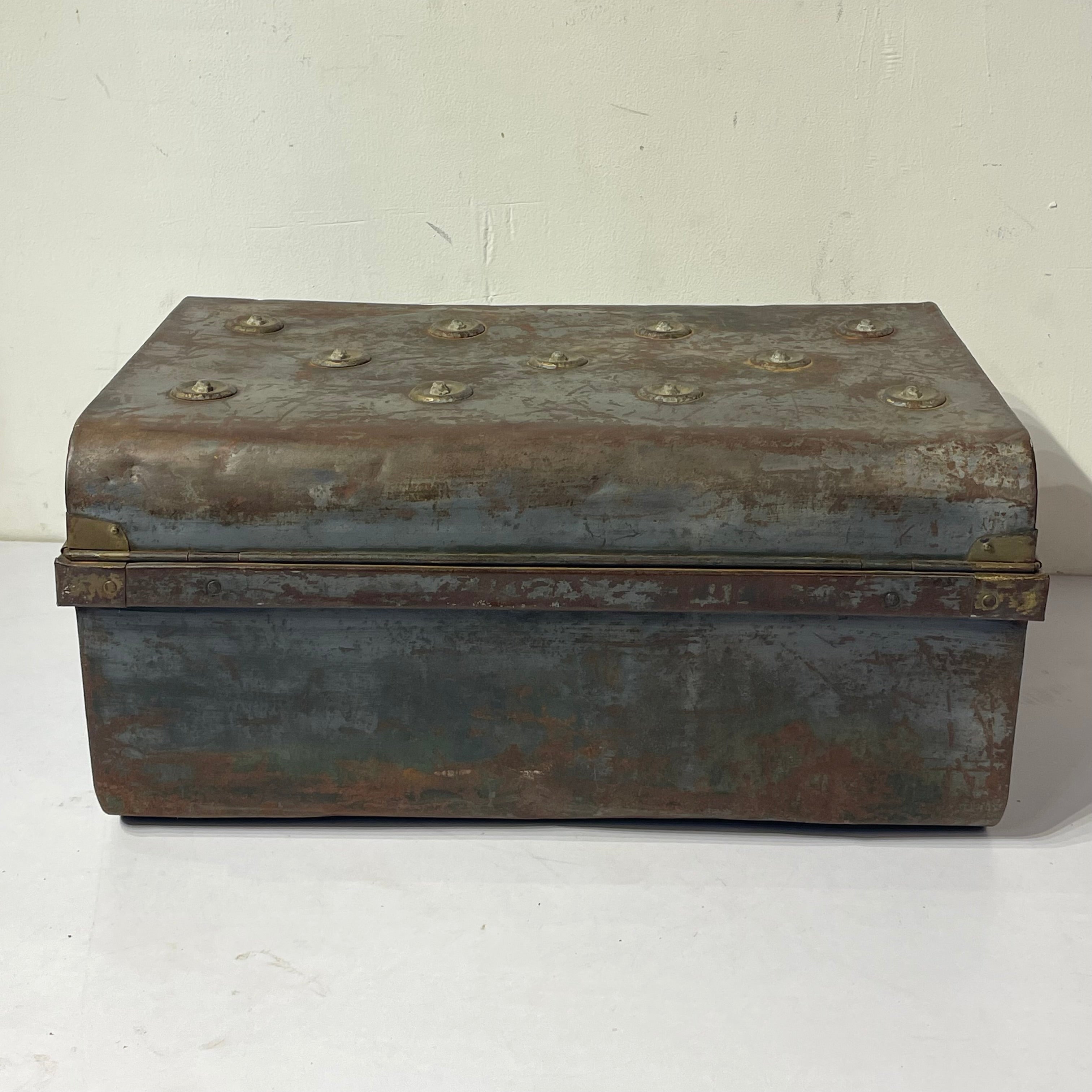 Vintage Iron box