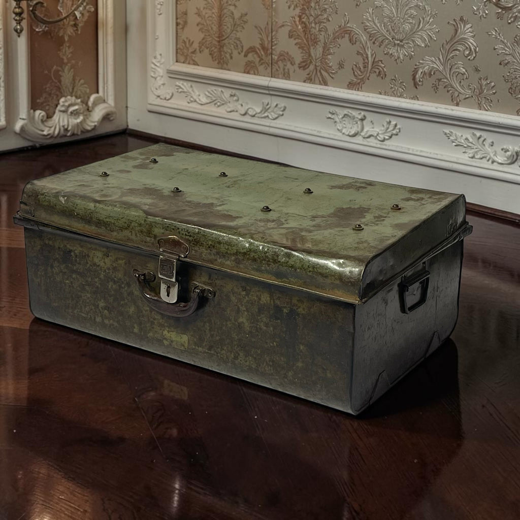 Vintage Iron box