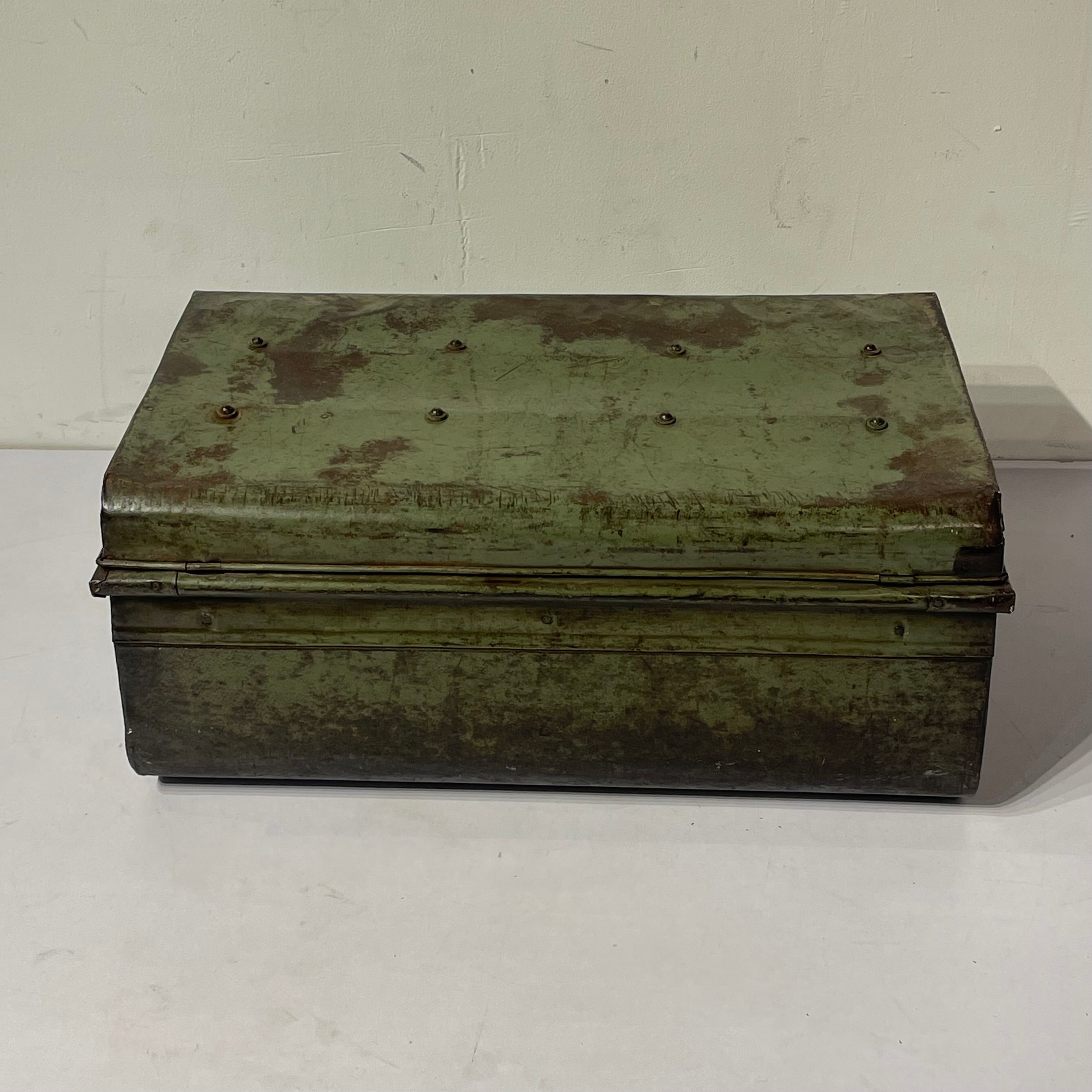 Vintage Iron box