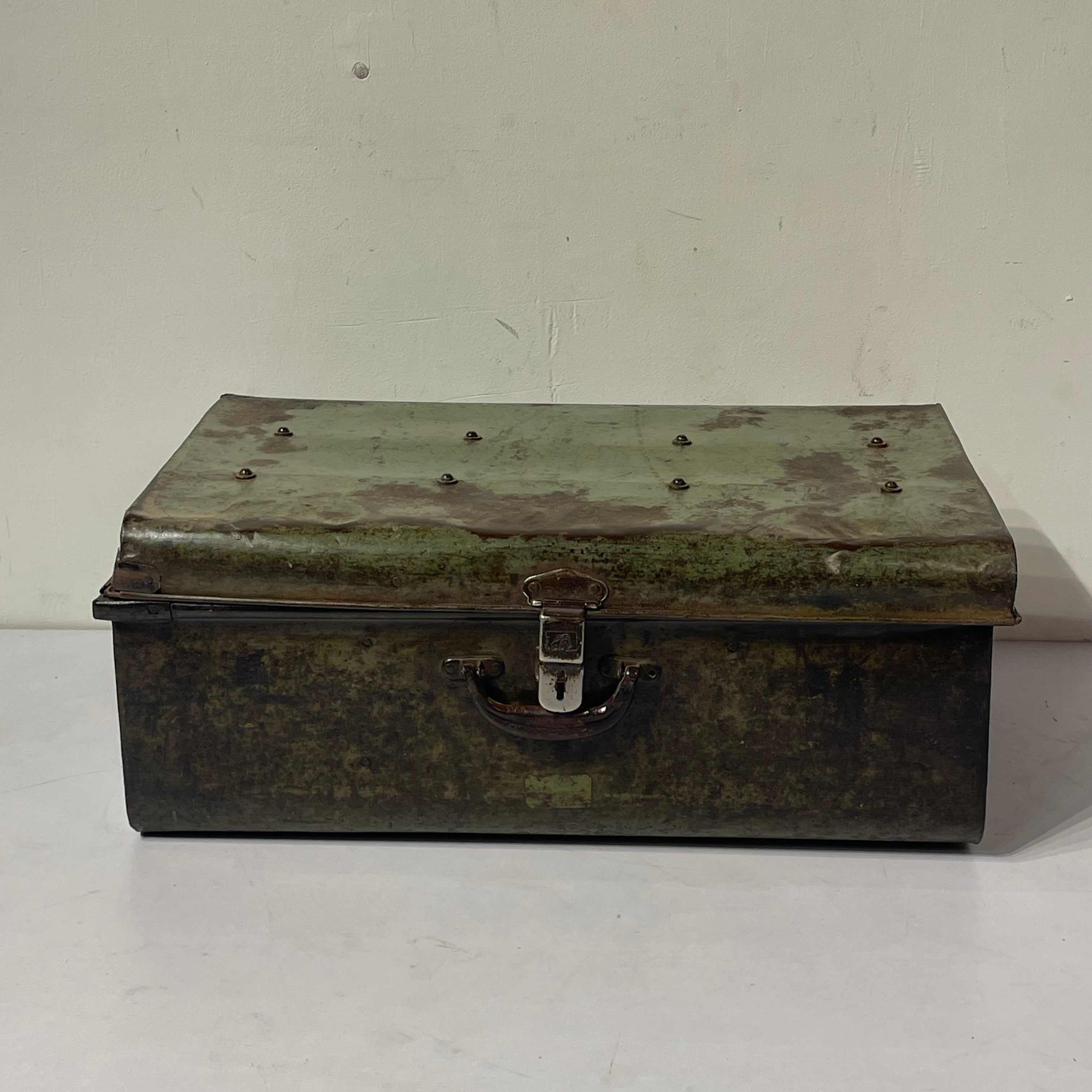 Vintage Iron box