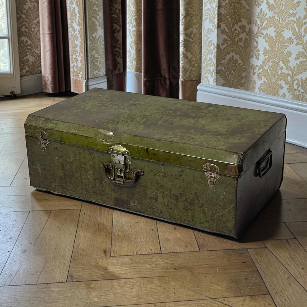 Vintage Iron box