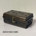Vintage Iron box