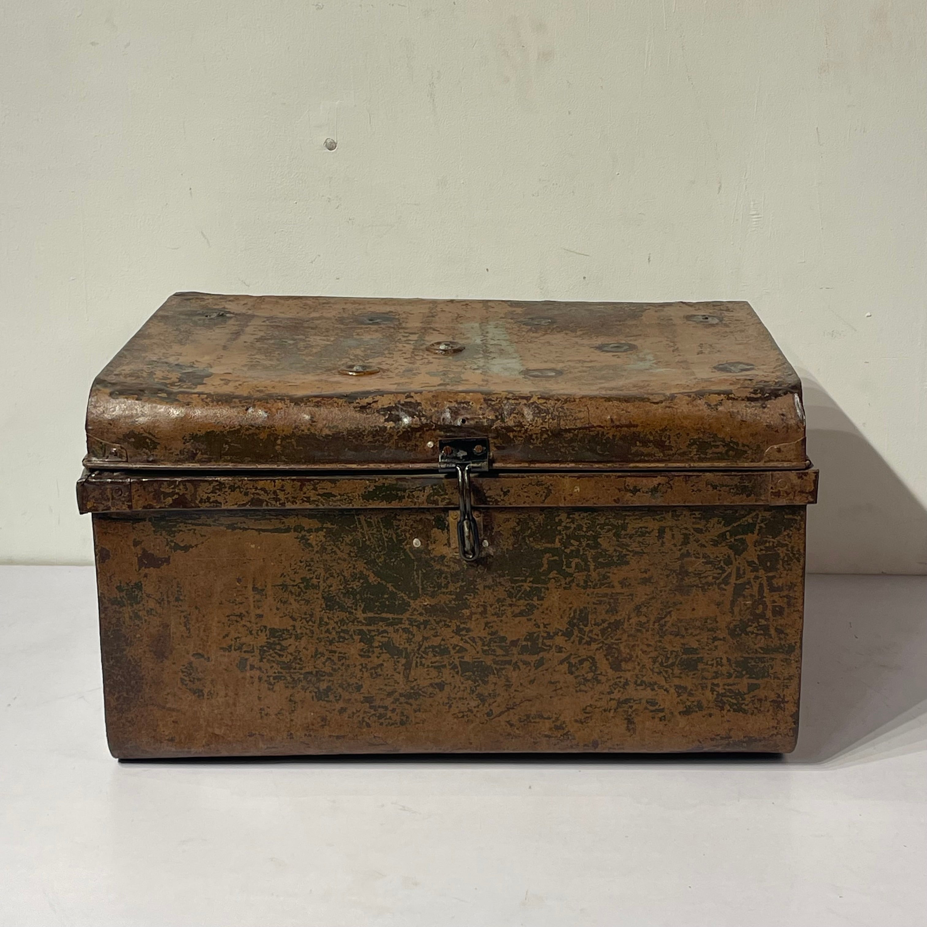 Vintage Iron box